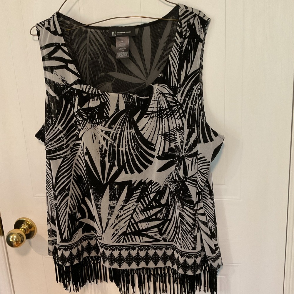 INC Tank Top Women 2X Black White Excellent Tropical Palm Fringe Mesh Sleeveless